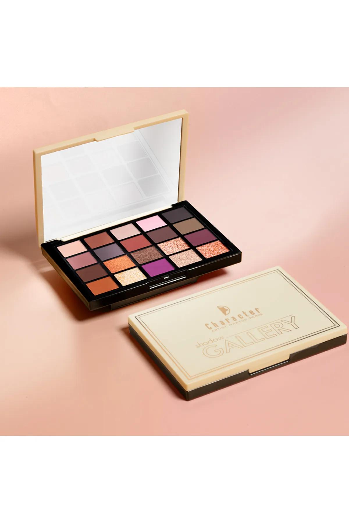 Character Shadow Gallery 20 Color Eyeshadow Palette