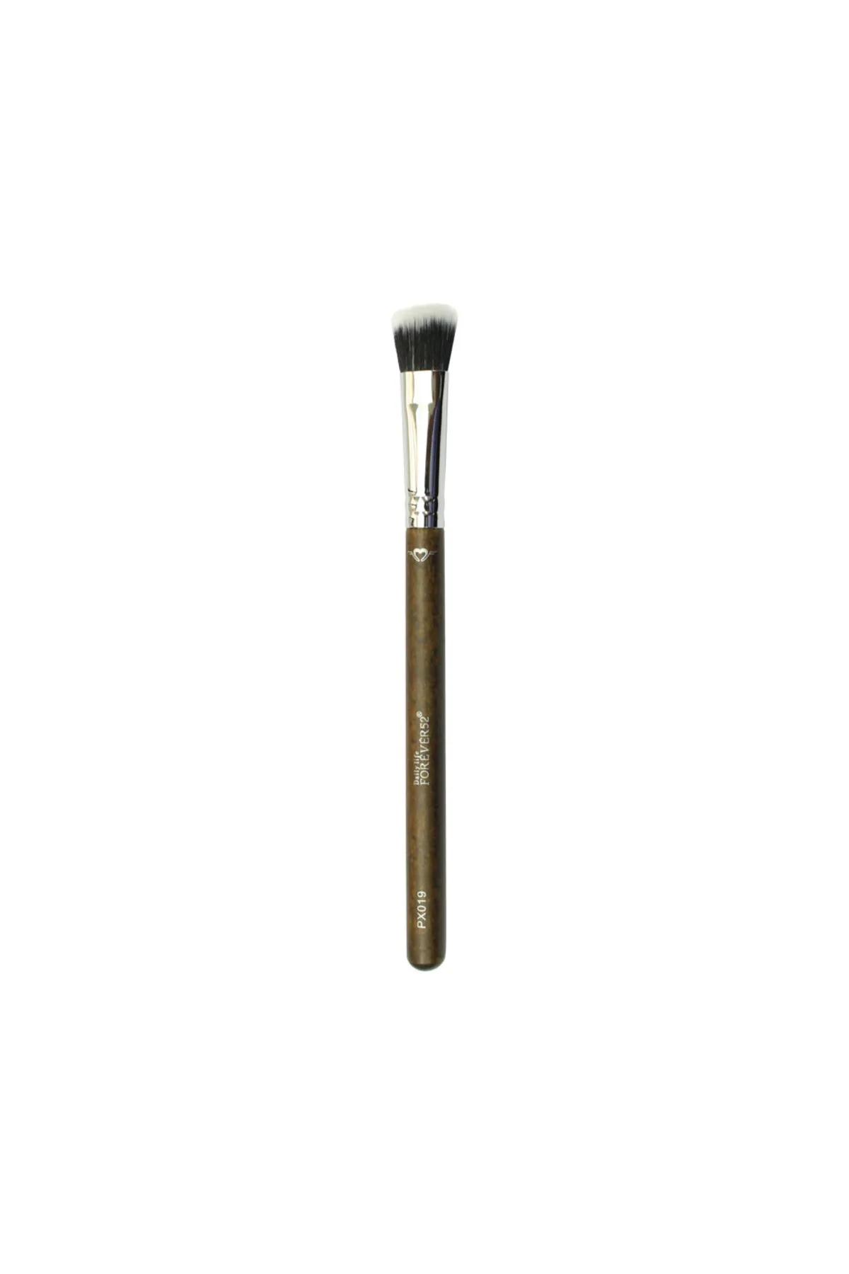 Blush Brush