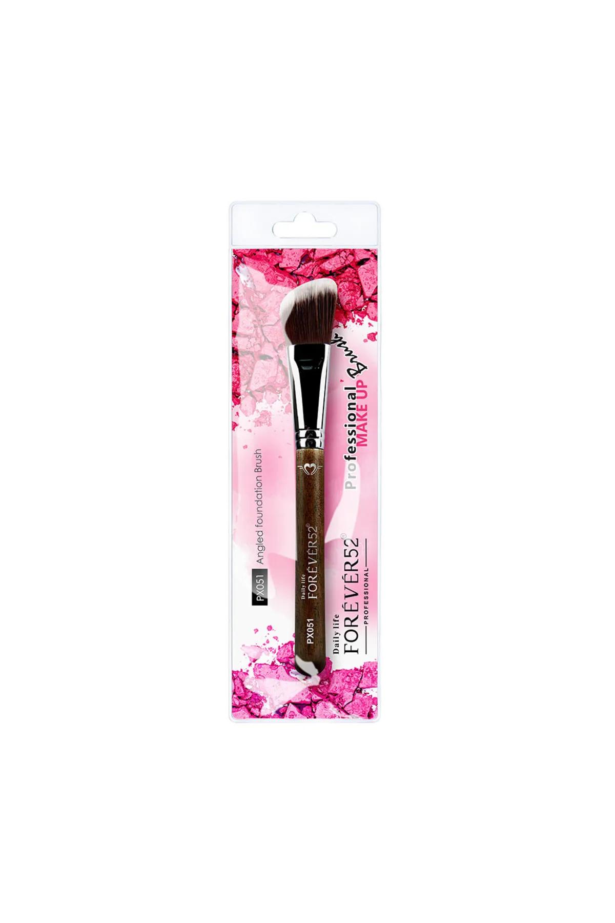 Angled Foundation Brush-