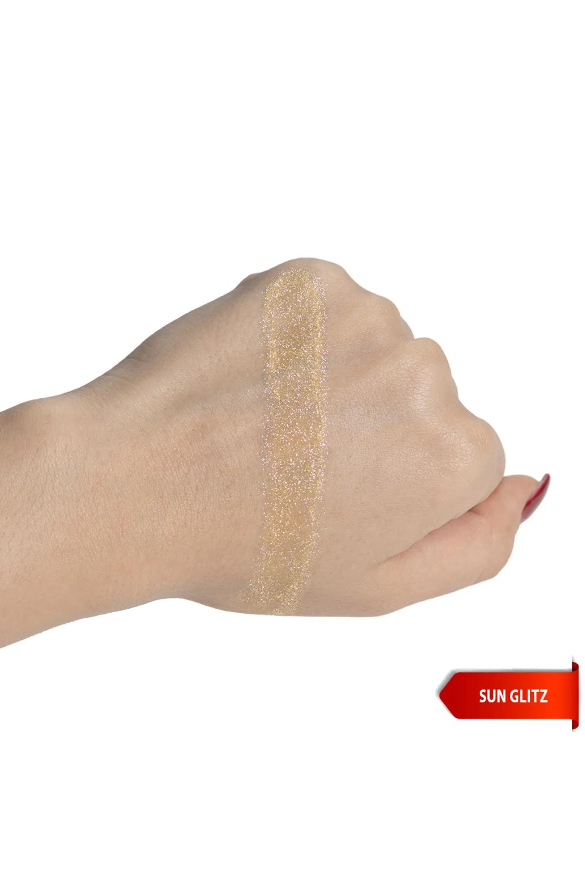 Character Chromatic Sparkling Eyeshadow Powder-Sun Glitz