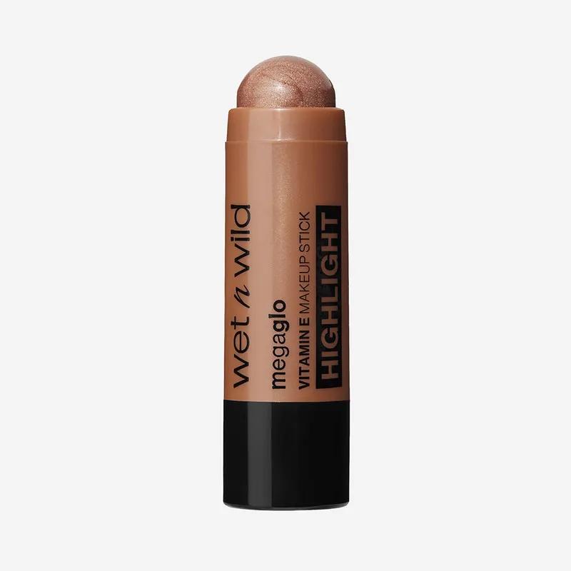 WnW Mega Glo Vitamin and Make-up Stick Highlighter Desert Sands