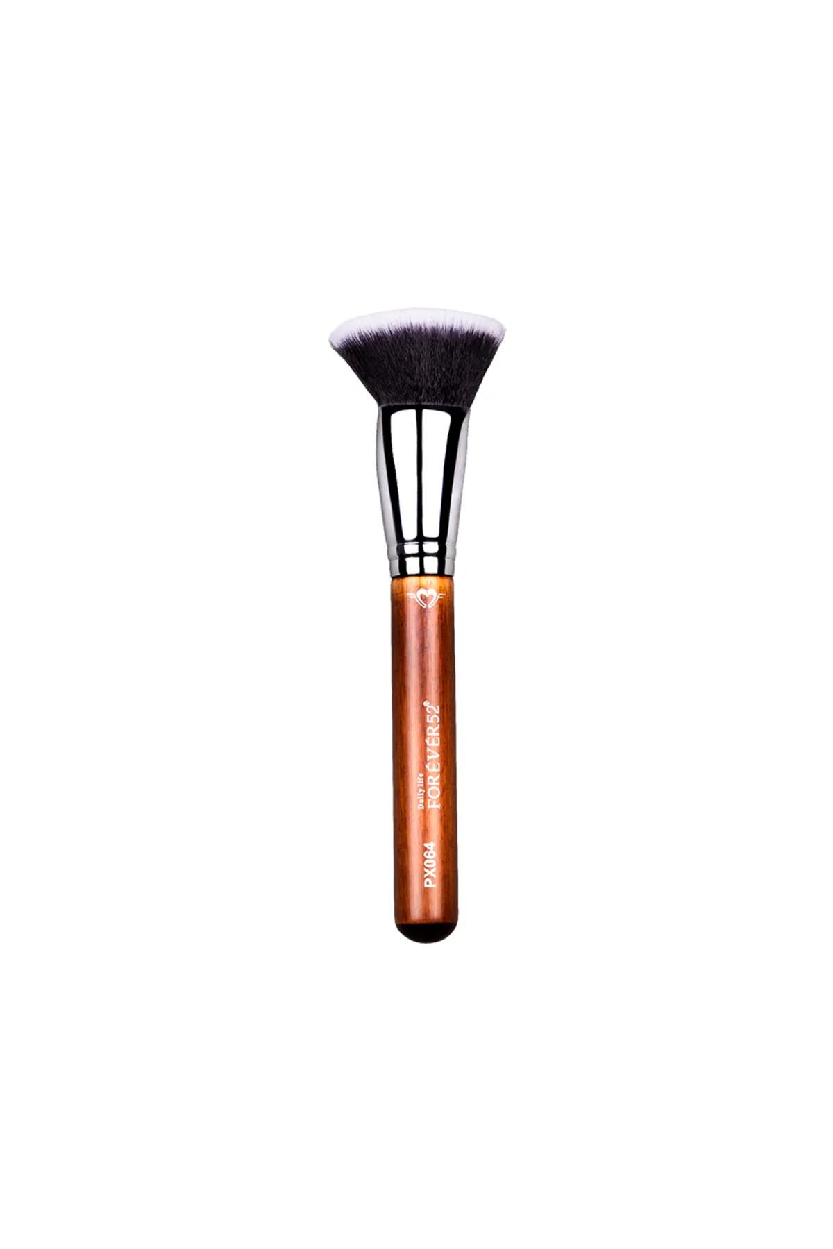 Triangle Foundation Brush
