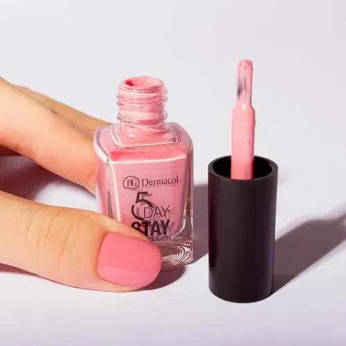 Longlasting nail polish 5 Days Stay No.06 First Kiss