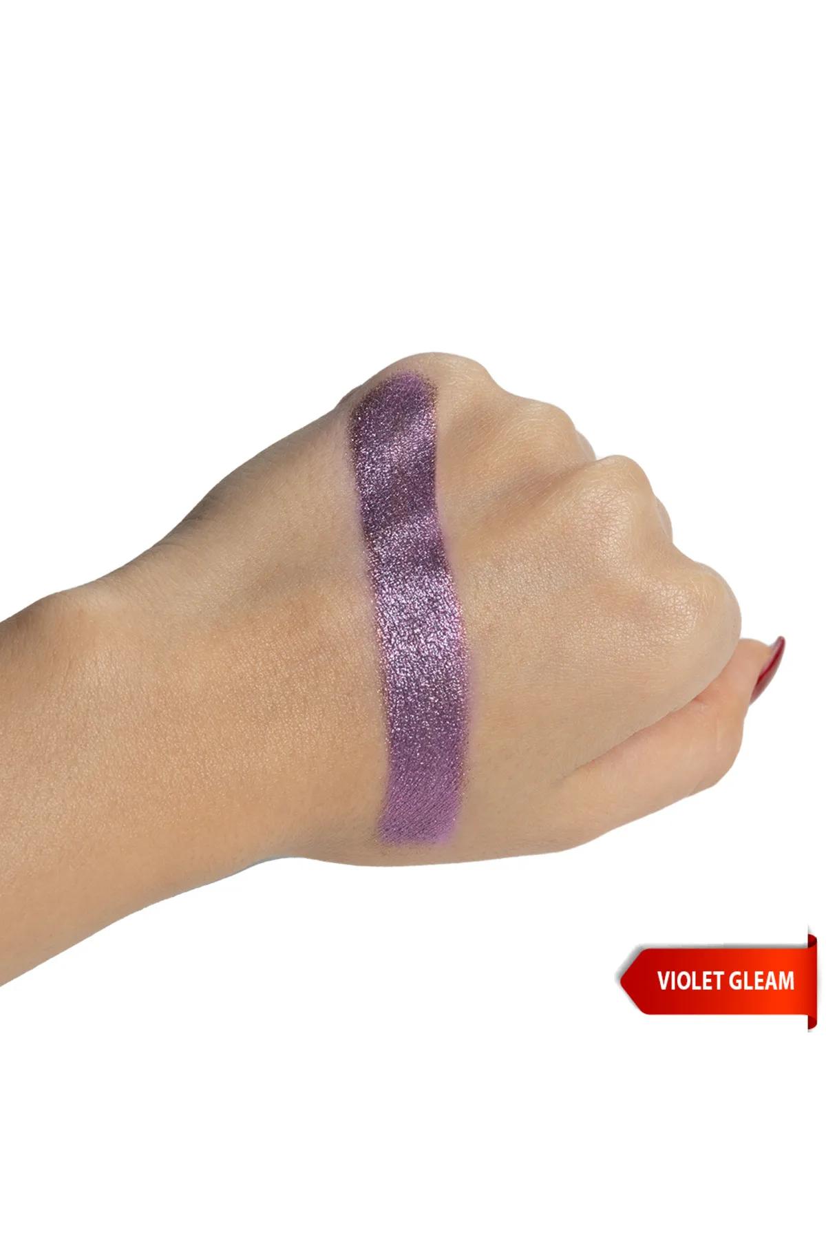 Character Chromatic Sparkling Eyeshadow Powder-Violet Gleam