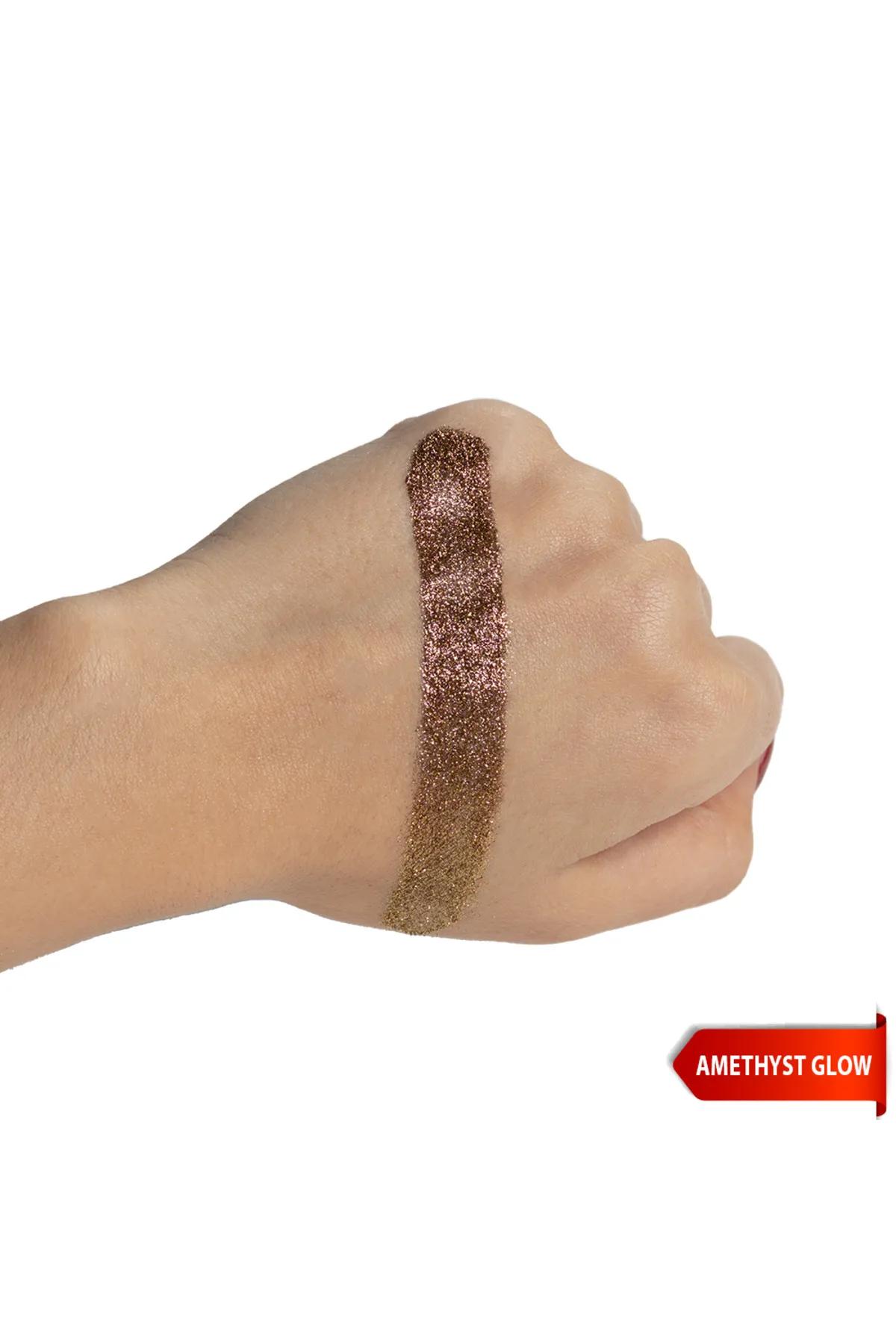 Character Chromatic Sparkling Eyeshadow Powder-Amethyst Glow