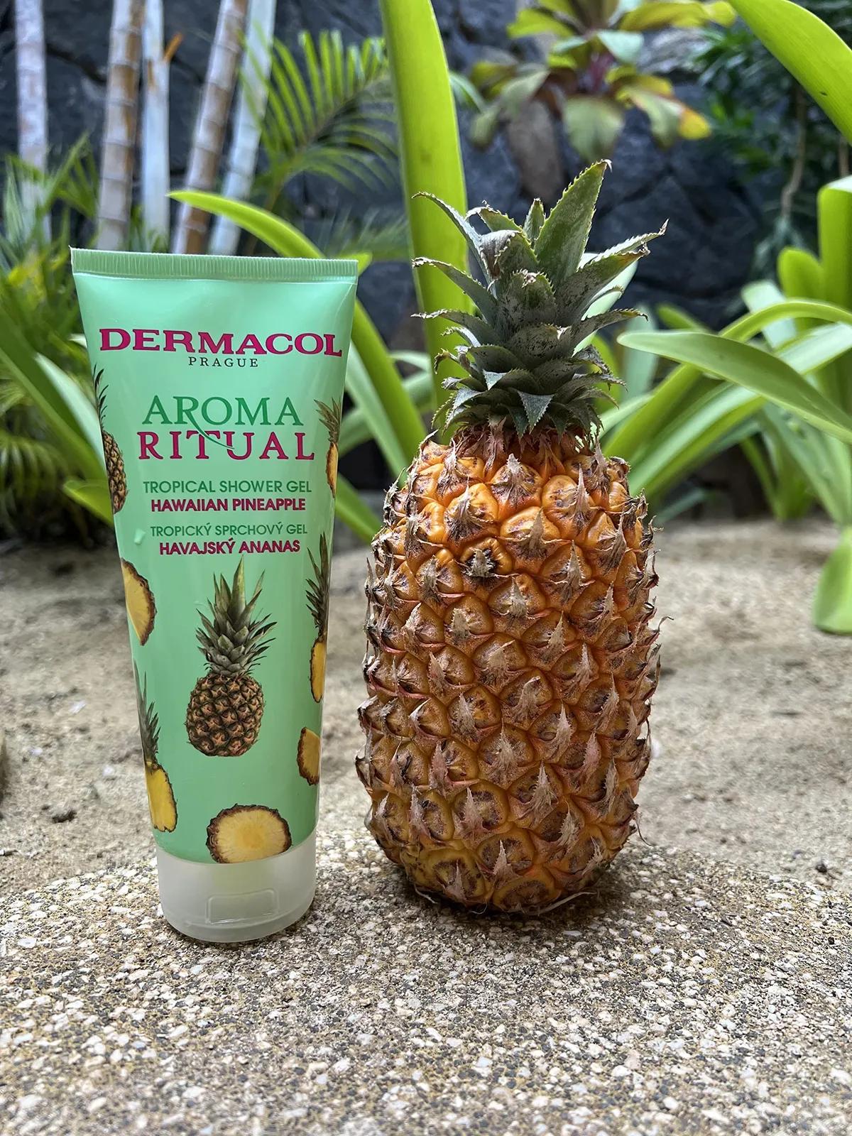 Dermacol Aroma Ritual Shower Gel - Hawaiian Pineapple 250ml - Softens and Refreshes Skin