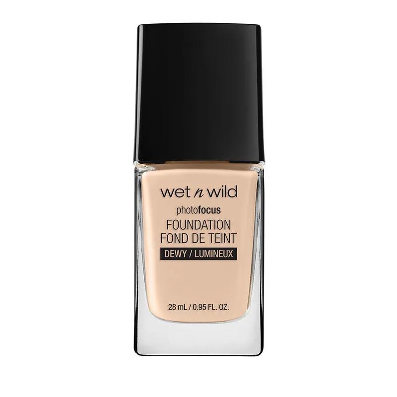 WnW Photo Focus Dewy Foundation Soft Ivory