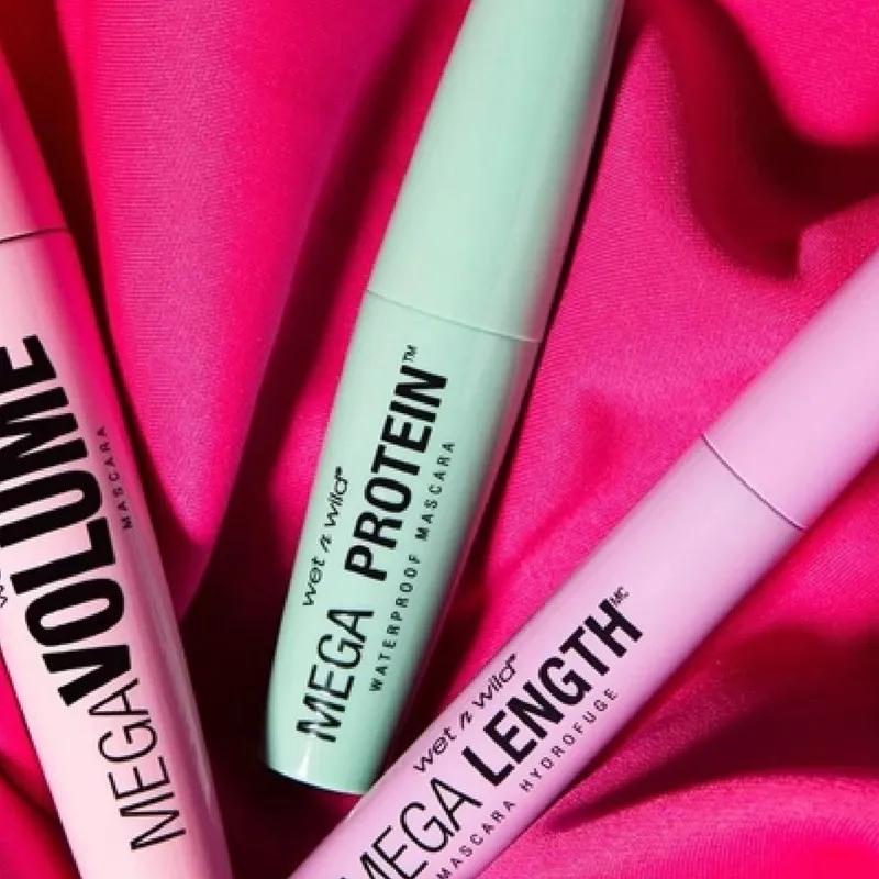 WnW Mega Protein Waterproof Mascara - Very Black