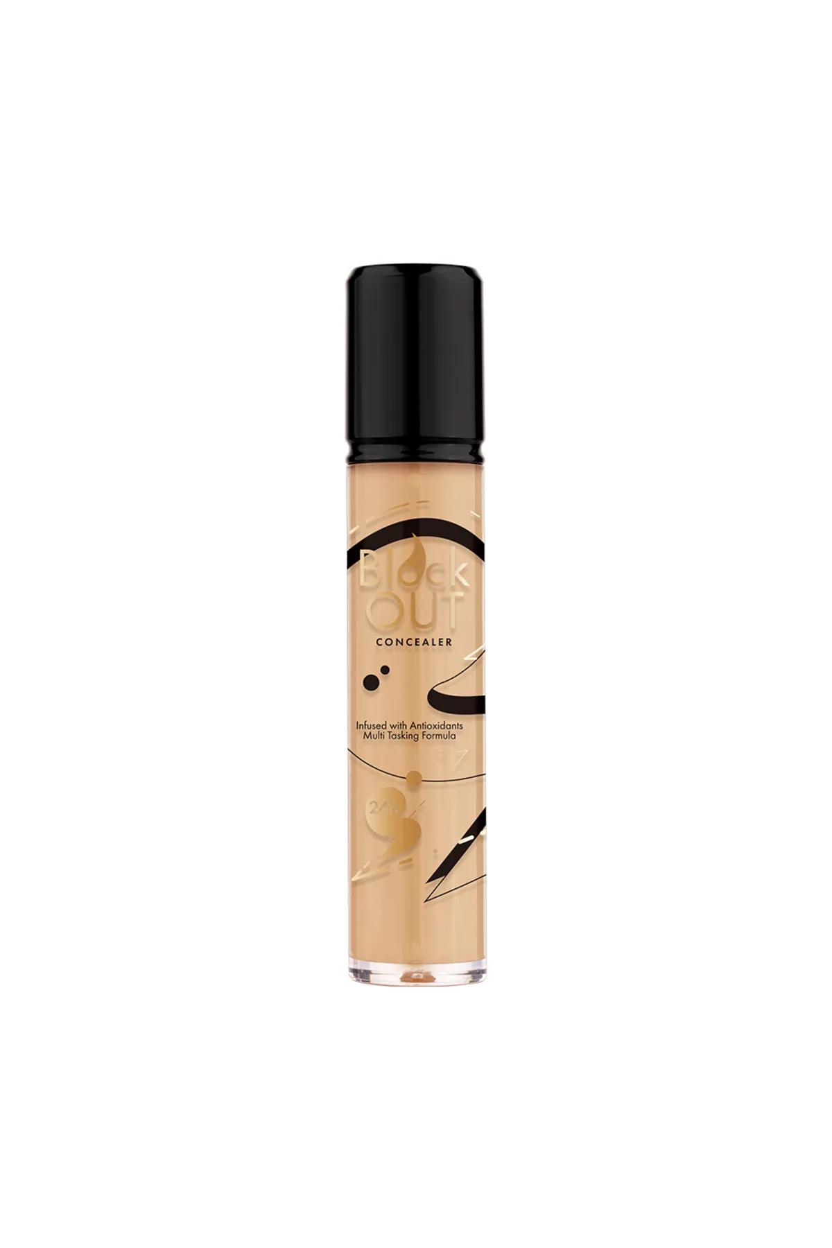 Character Block Out Concealer-Maccaroon