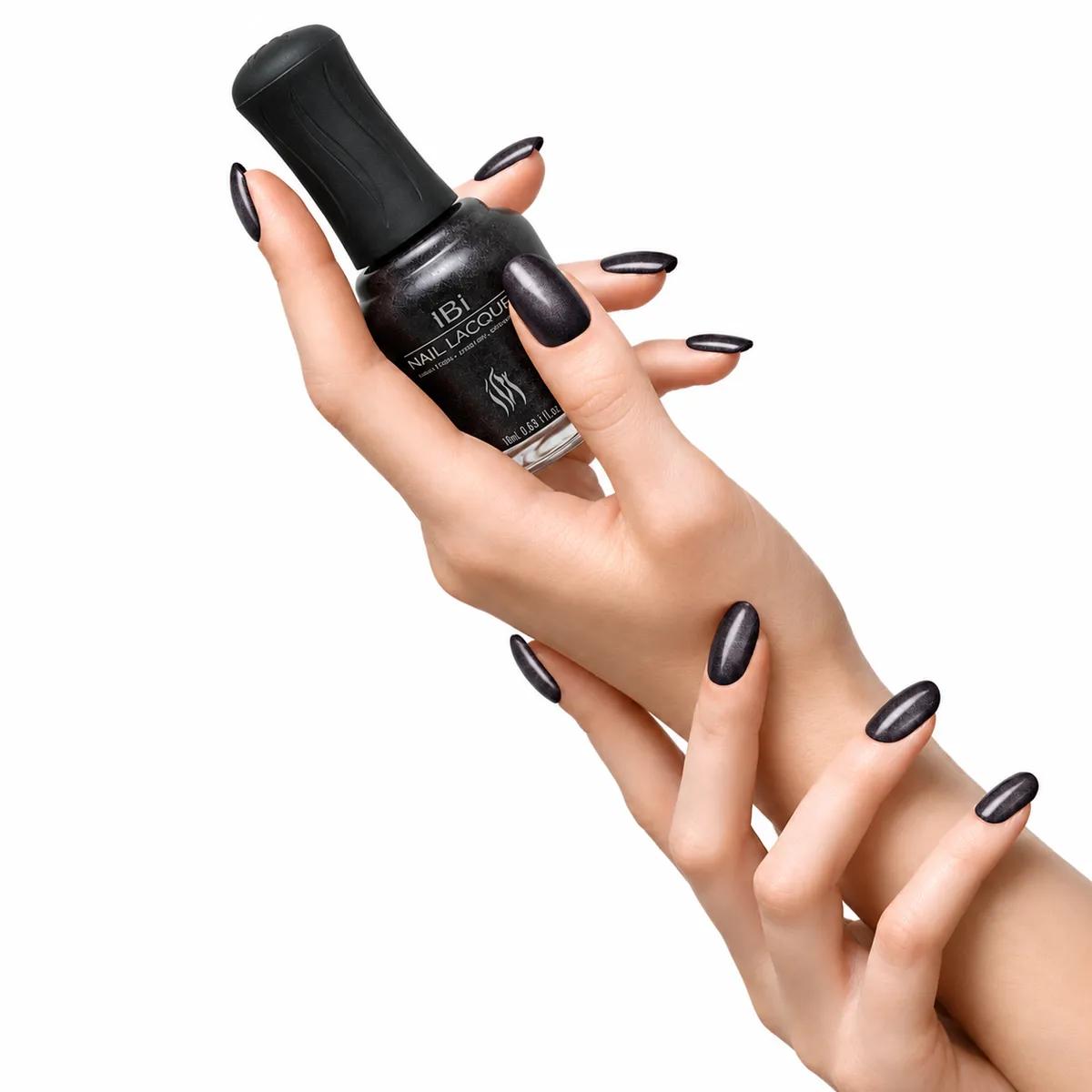iBi Nail Lacquer – Black jeans | 10ml