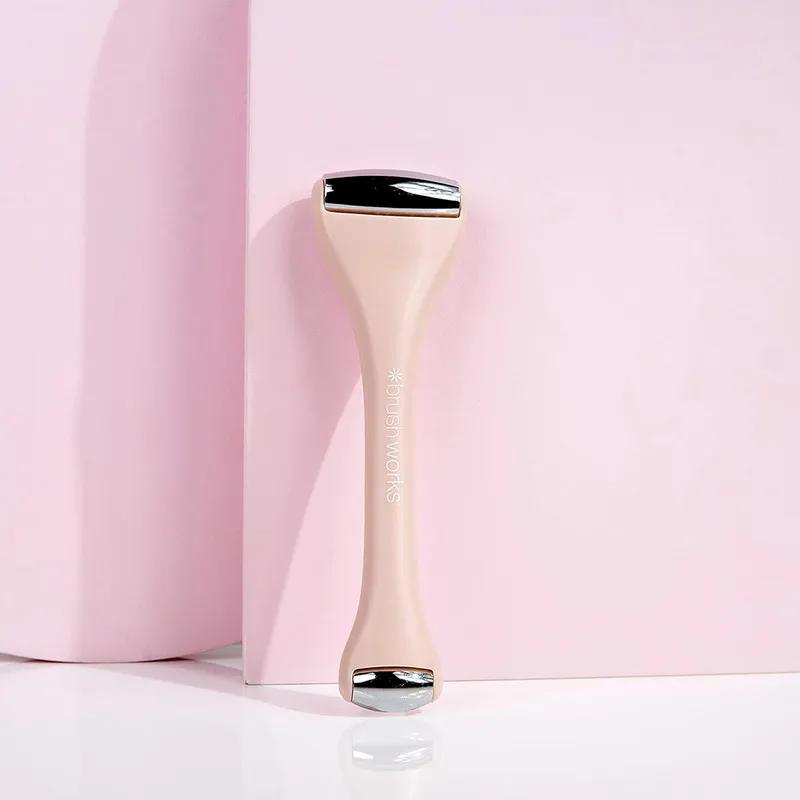 Brushworks Cryo Roller