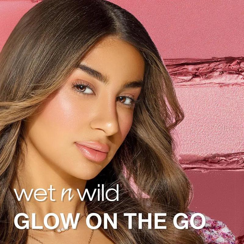 WnW Mega Glo Vitamin and Make-up Stick Blush Currant Jam