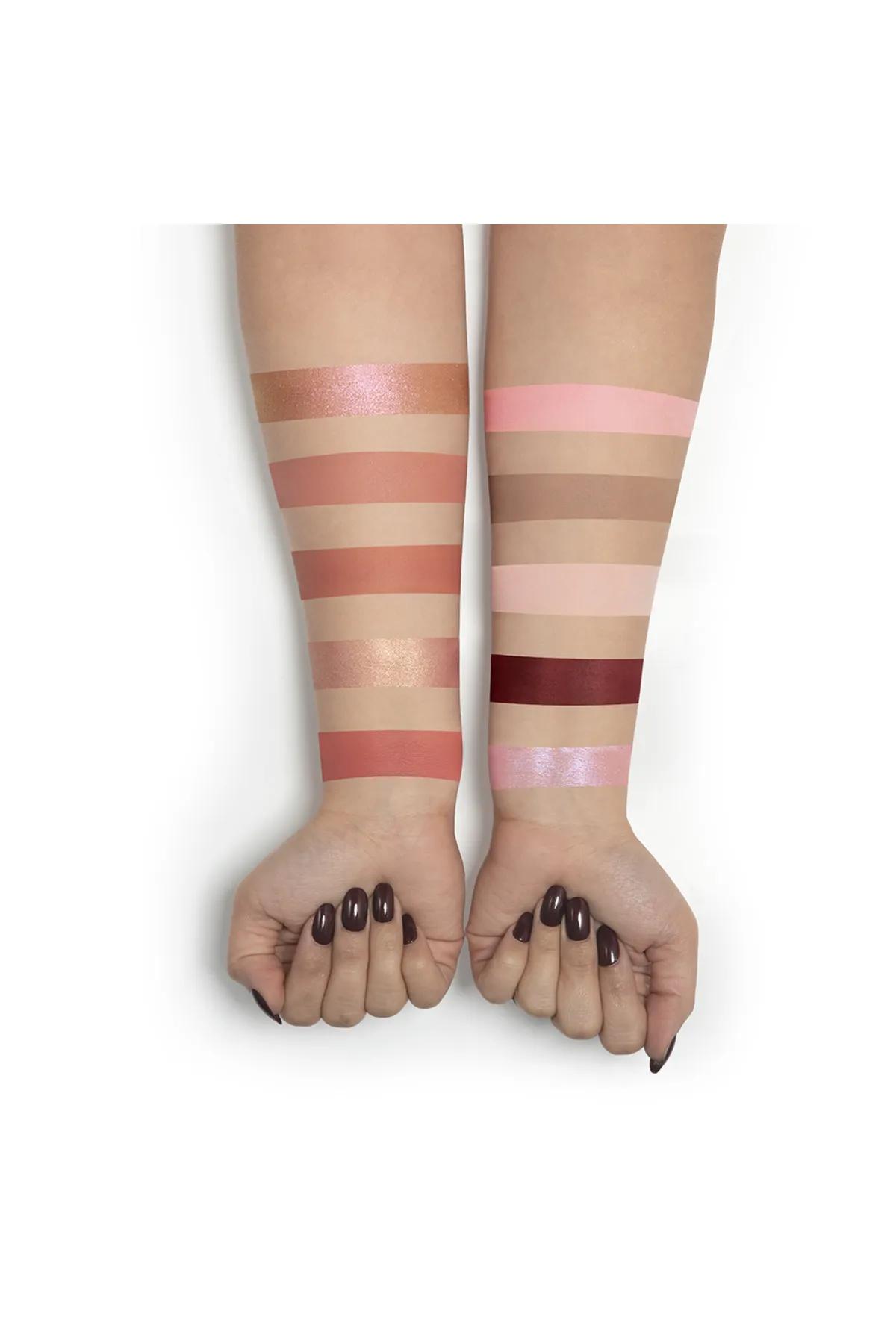 Character 10 Color Eyeshadow Palette-CEP003
