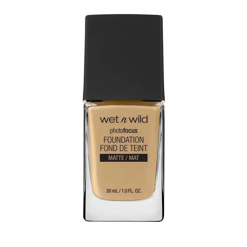 WnW Photo Focus Foundation Golden Beige